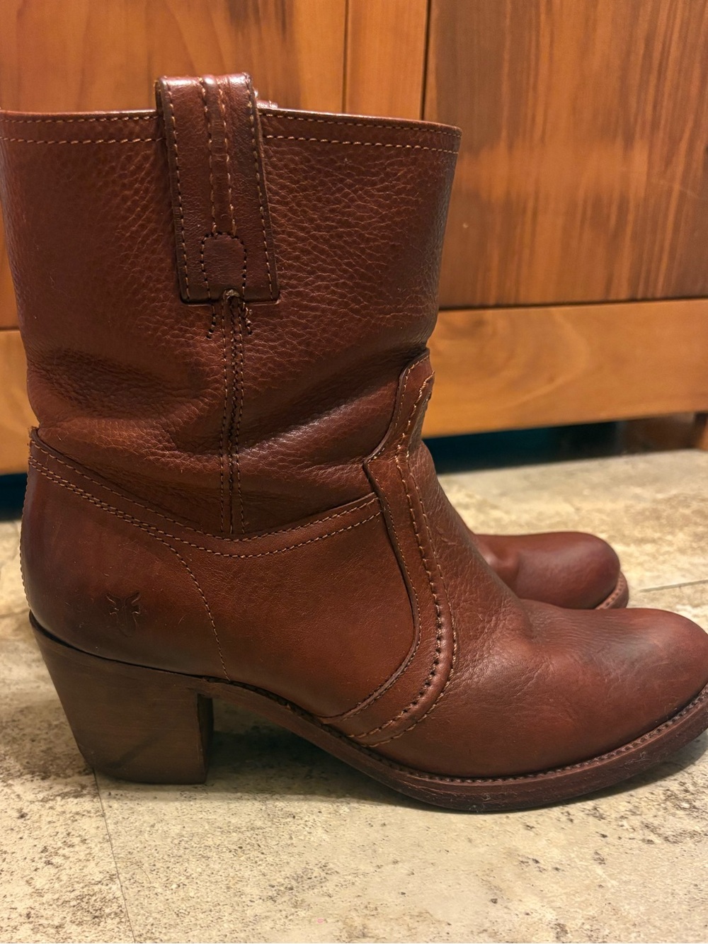 FRYE Jane Trapunti Reedwood Leather Ankle Boots Size 8.5